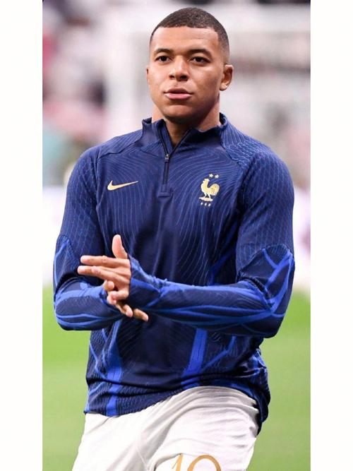 一张原价1美元的化石盔宝可梦卡牌竟卖到5万美元