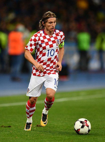 对重伤球员施暴！阿森纳红星遭狂喷：可耻逃红 利物浦全队该揍他