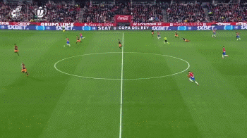 CBA疯狂一夜！继伟完美首秀，张宁霸气复仇