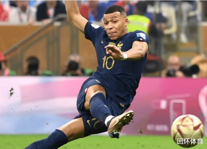 上港未来门将候选曝光，或非颜骏凌陈威