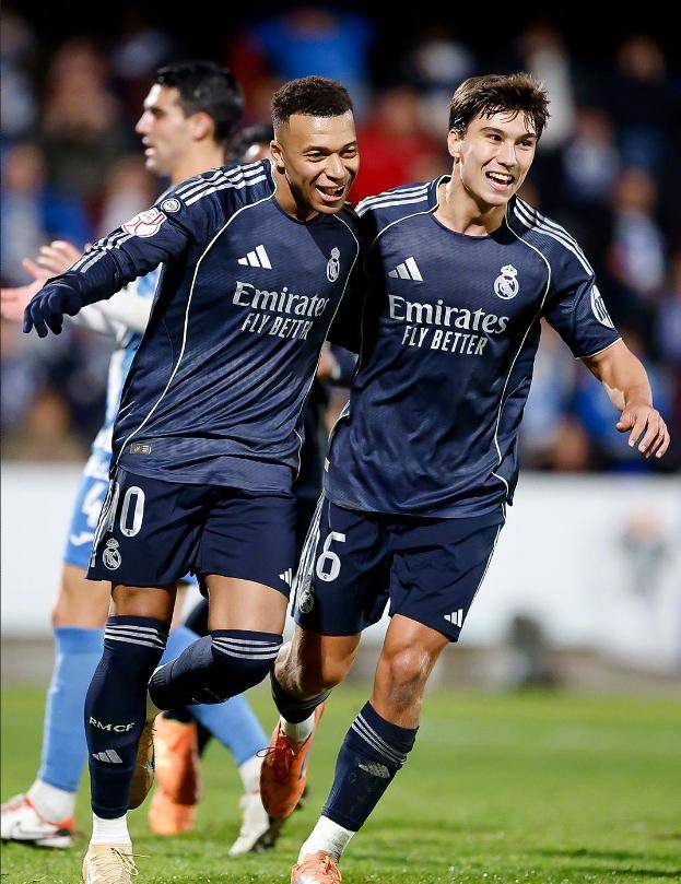 《和平精英》想让更多开发者赚到“第一个100万”